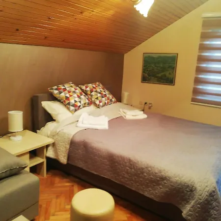 Saint Nicolas Bajina Basta Lägenhet *