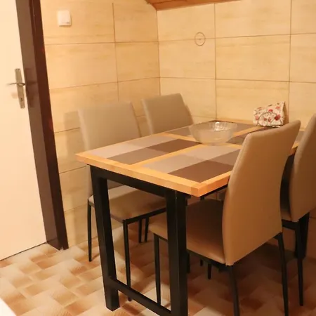 Saint Nicolas Bajina Basta Lägenhet Lug (Bajina Basta)