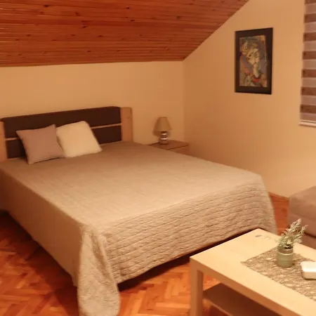 Saint Nicolas Bajina Basta *