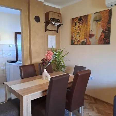 Saint Nicolas Bajina Basta *