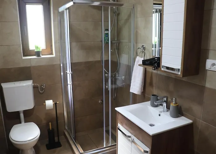 Saint Nicolas Bajina Basta 公寓 *